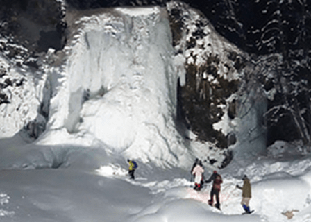 氷瀑見学ツアー